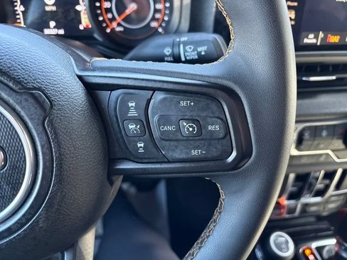 Used 2024 Jeep Wrangler Unlimited Sport AWD/4WD image 12
