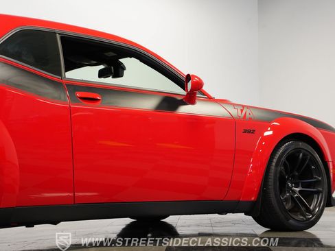 Used 2022 Dodge Challenger R/T Scat Pack RWD image 29