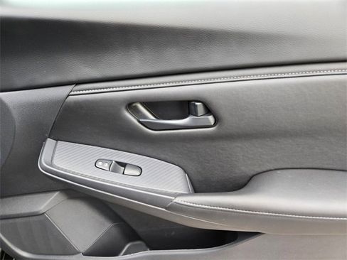 Used 2025 Nissan Sentra S w/ Lighting Package image 22