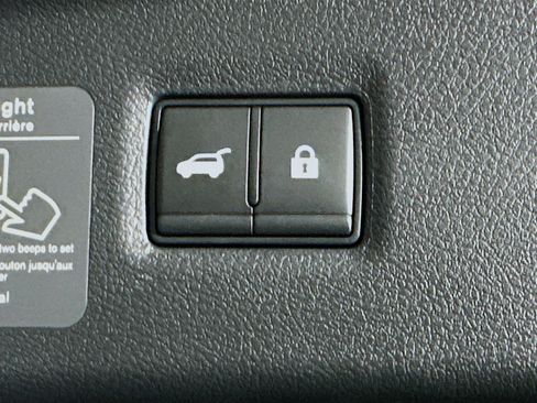 Used 2023 INFINITI QX50 Luxe FWD image 28
