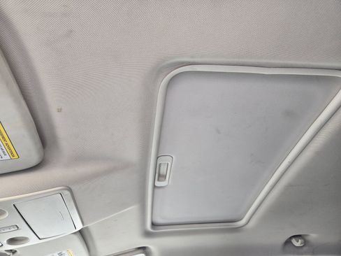 Used 2021 Ford EcoSport Titanium image 24