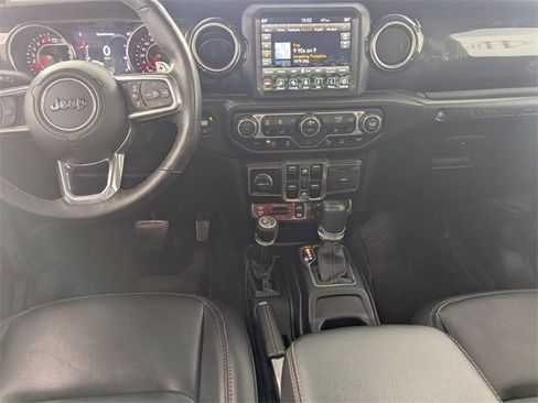 Used 2022 Jeep Wrangler Unlimited Rubicon w/ Trailer Tow Package image 24