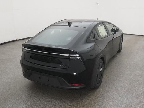 New 2026 Toyota Prius SE image 31