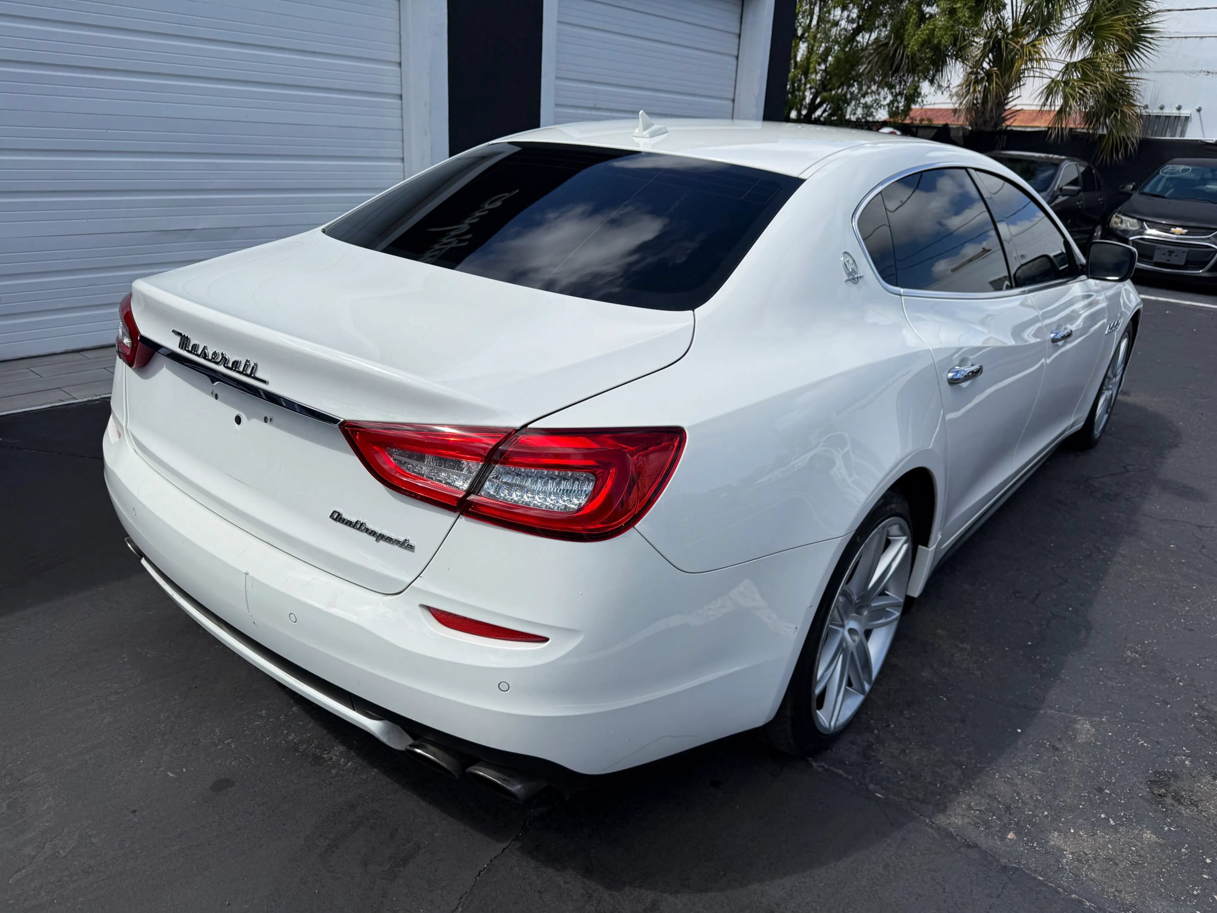 Used 2015 Maserati Quattroporte S Q4 AWD/4WD image 11
