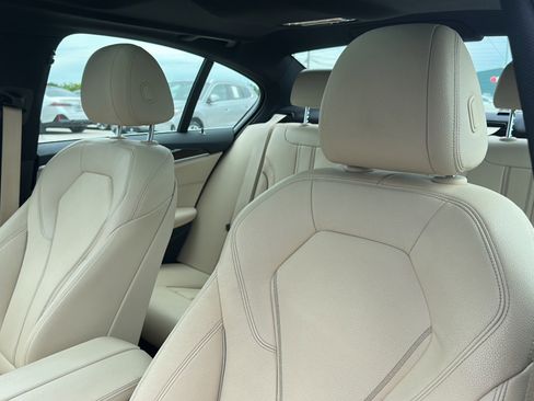 Used 2020 BMW 540i xDrive w/ Premium Package AWD/4WD image 14