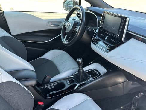 Used 2021 Toyota Corolla XSE FWD image 12