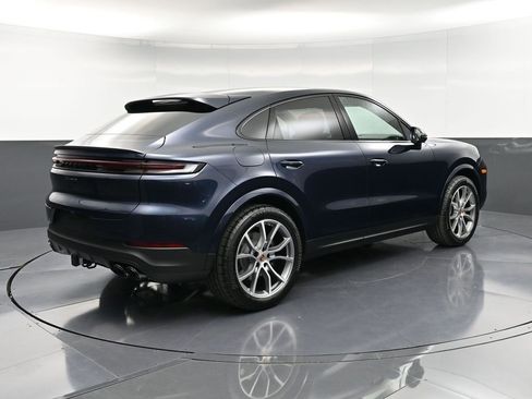 New 2026 Porsche Cayenne Coupe image 8