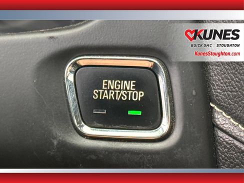 Used 2017 GMC Acadia SLT AWD/4WD image 32