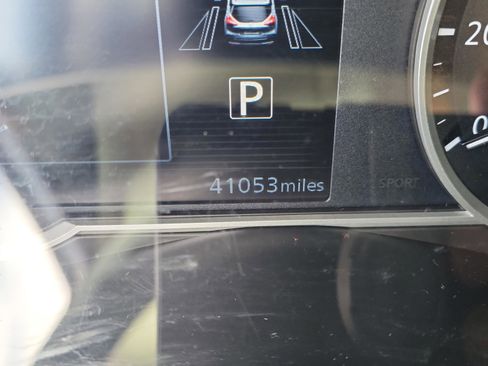 Certified 2020 Nissan Kicks SV image 18