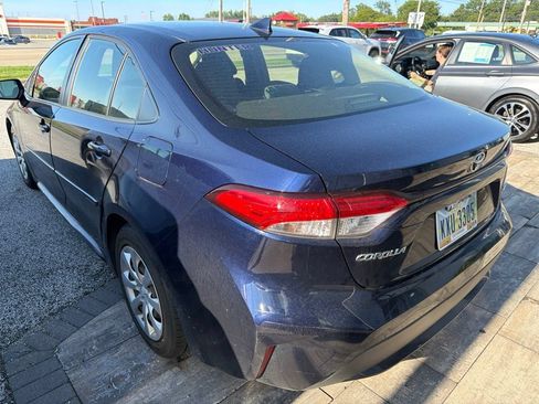 Used 2021 Toyota Corolla LE w/ Carpet Mat Package (TMS) FWD image 9