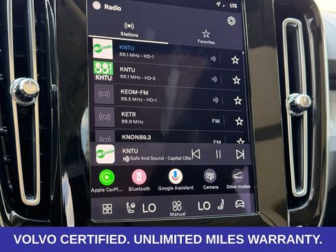 Certified 2026 Volvo XC40 B5 Plus AWD/4WD image 21