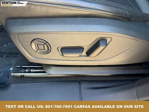 Used 2025 Audi Q3 2.0T Premium image 34