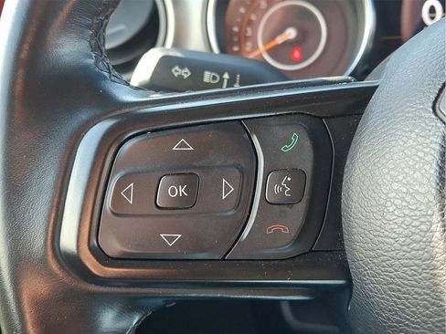 Used 2022 Jeep Wrangler Unlimited Sport image 21