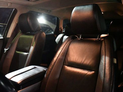 Used 2012 MAZDA CX-9 Grand Touring w/ Moonroof & Bose Audio Pkg image 15