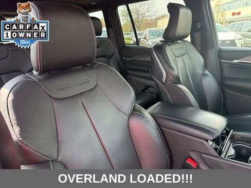 Used 2023 Jeep Grand Cherokee Overland w/ Luxury Tech Group IV image 30