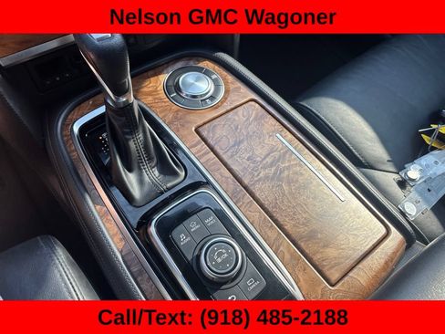 Used 2021 Nissan Armada SL w/ Captain's Chairs Package RWD image 21