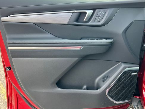 New 2026 Buick Enclave Preferred w/ Power Package image 14