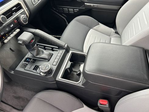 Used 2025 Toyota Tacoma TRD Off-Road image 20