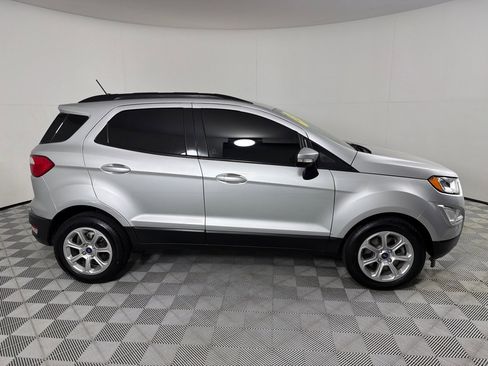 Used 2021 Ford EcoSport SE w/ SE Convenience Package image 4