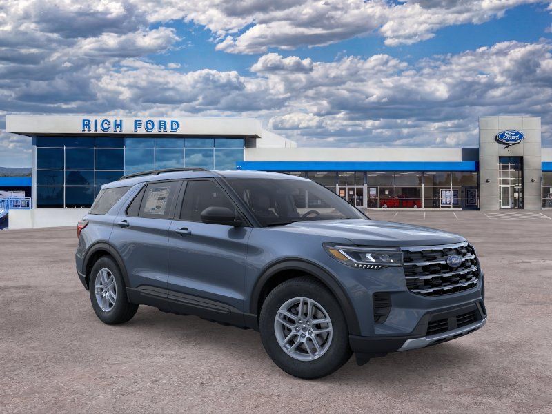New 2026 Ford Explorer Active RWD image 7