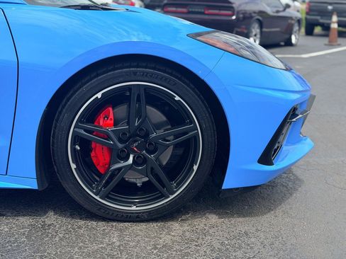 Used 2021 Chevrolet Corvette Stingray Preferred Cpe w/ 2LT RWD image 11