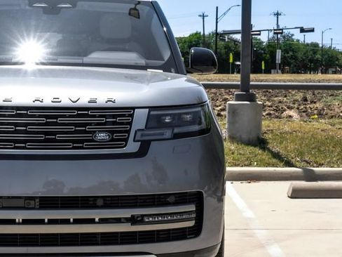 New 2026 Land Rover Range Rover Long Wheelbase SE AWD/4WD image 57