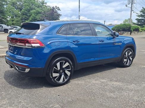 Certified 2025 Volkswagen Atlas Cross Sport SE image 11