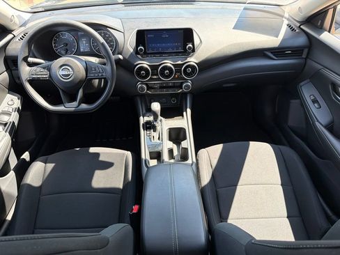 Used 2025 Nissan Sentra S FWD image 17