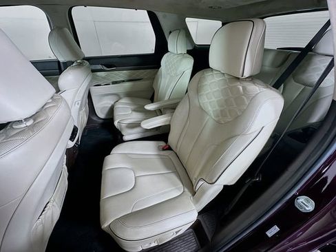 Used 2020 Hyundai Palisade Limited image 27