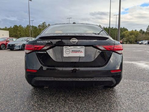 New 2025 Nissan Sentra SV w/ SV Premium Package image 5