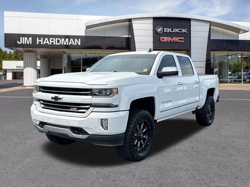 Used 2018 Chevrolet Silverado 1500 LTZ Z71 AWD/4WD image 3