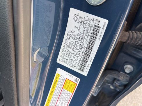 Used 2025 Honda Civic Sport image 31