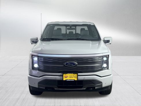 Used 2023 Ford F150 Lightning Lariat image 2