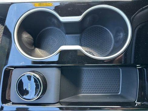 New 2026 Chevrolet Equinox LT w/ Convenience Package II image 17