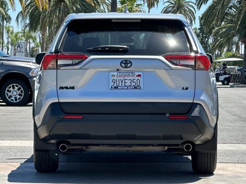 Used 2025 Toyota RAV4 LE FWD image 5