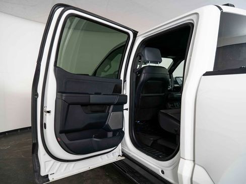 Used 2022 Ford F150 Lightning Lariat w/ Equipment Group 511A High image 6