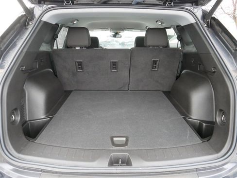 Used 2022 Chevrolet Blazer LT image 18