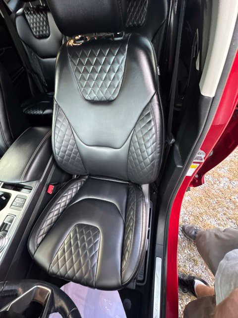 Used 2024 Ford Edge Titanium AWD/4WD image 16
