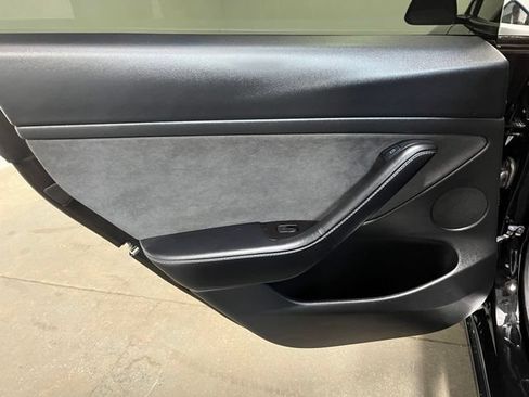 Used 2021 Tesla Model 3 Performance AWD/4WD image 16