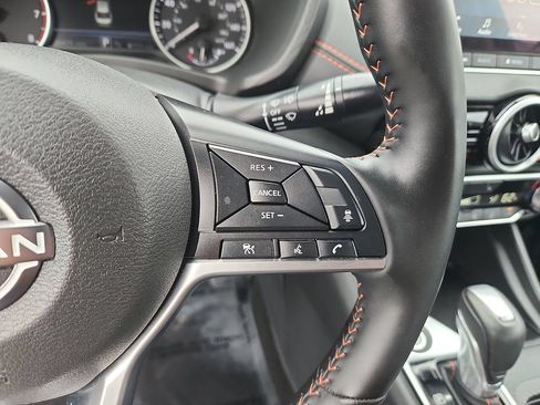 Certified 2025 Nissan Sentra SR w/ Midnight Edition FWD image 22
