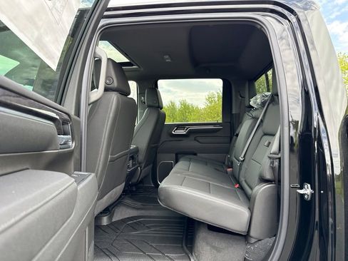 New 2026 Chevrolet Silverado 3500 LTZ w/ LTZ Plus Package AWD/4WD image 17