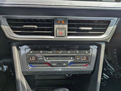 New 2026 Volkswagen Taos SEL AWD/4WD image 20