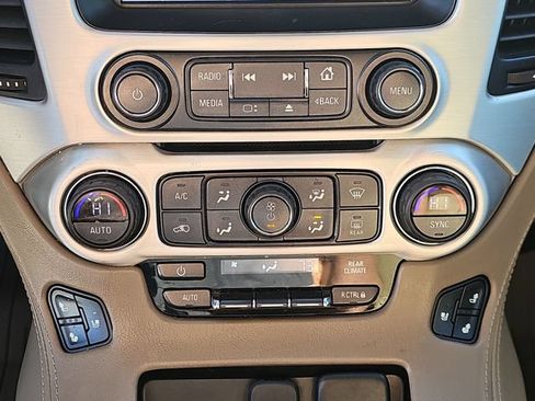 Used 2019 GMC Yukon SLT w/ Open Road Package AWD/4WD image 26