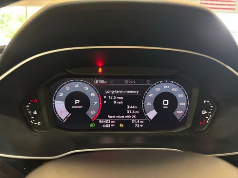 Used 2021 Audi Q3 2.0T Premium image 31