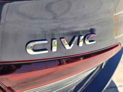 Certified 2025 Honda Civic Sport image 14