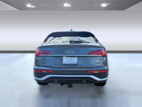 Used 2022 Audi Q5 2.0T Premium image 10