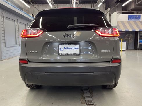 Used 2020 Jeep Cherokee Latitude Plus image 6