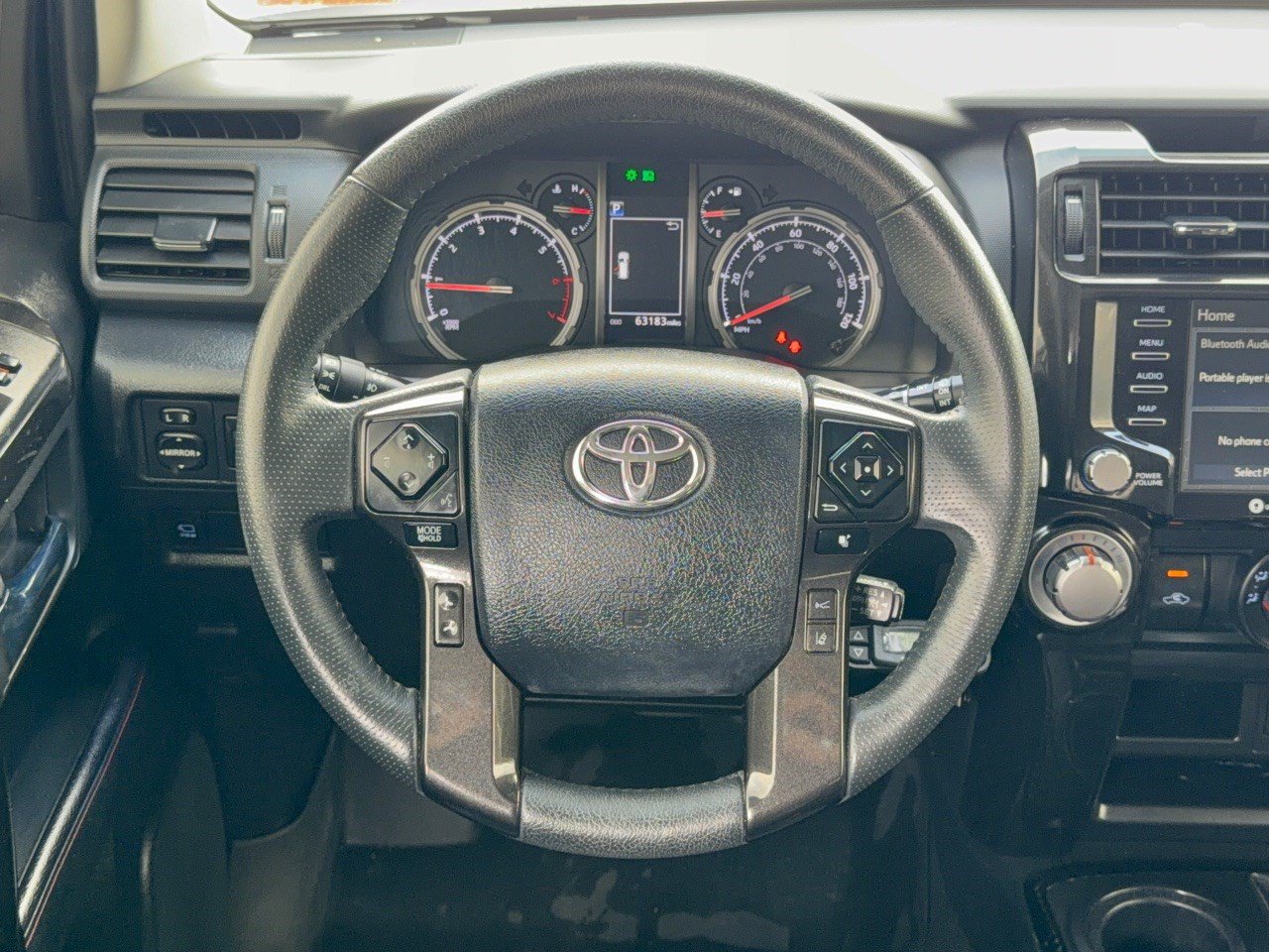 Certified 2022 Toyota 4Runner TRD Off-Road Premium AWD/4WD image 10