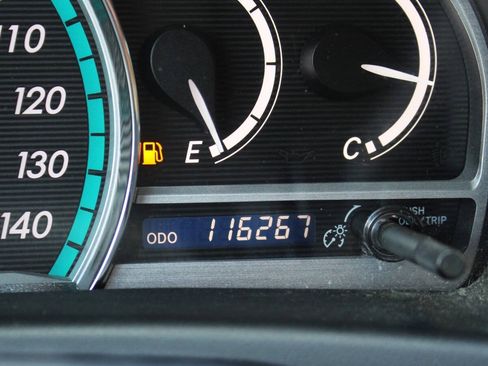 Used 2009 Toyota Venza FWD image 8