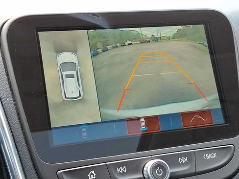 Used 2018 Chevrolet Equinox Premier AWD/4WD image 19